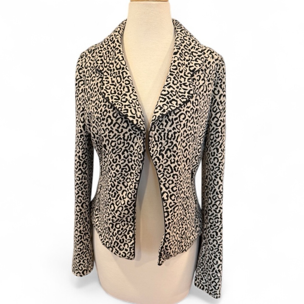 Valerie Bertinelli Leopard Print Open Front Blazer Soft Comfortable Size Medium